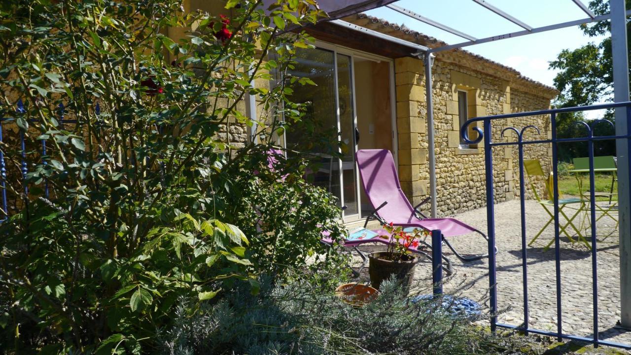 Hotel La Borie Du Chevrier Sainte-Croix-de-Beaumont Esterno foto